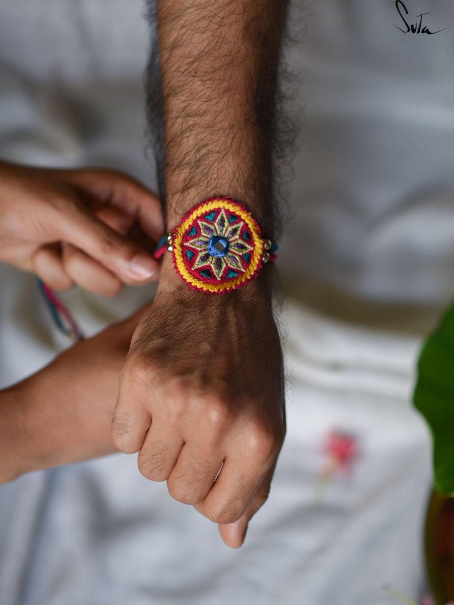 Meri Aankhon ka Sitaara (Rakhi) - suta.in