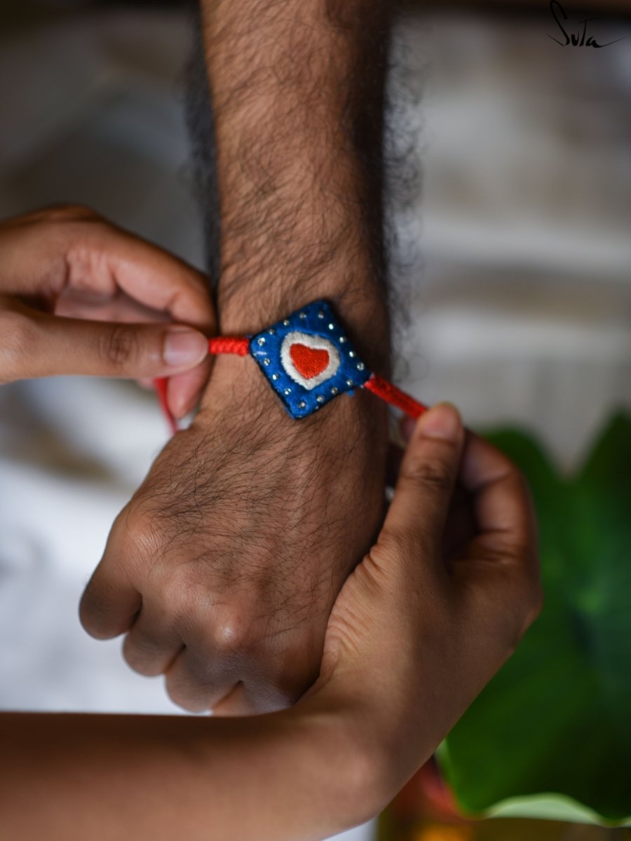 Naadan Dil (Rakhi) - suta.in