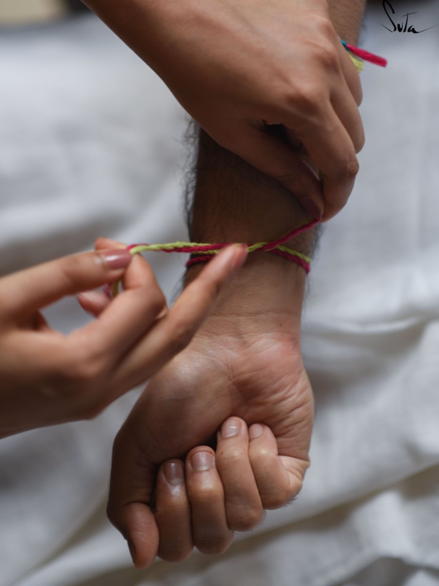 Pyaare Bhaiya (Rakhi) - suta.in