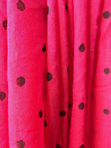 Red dimpled dots - suta.in