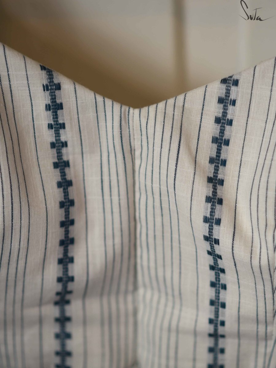 Rows and Bends (Blouse) - suta.in