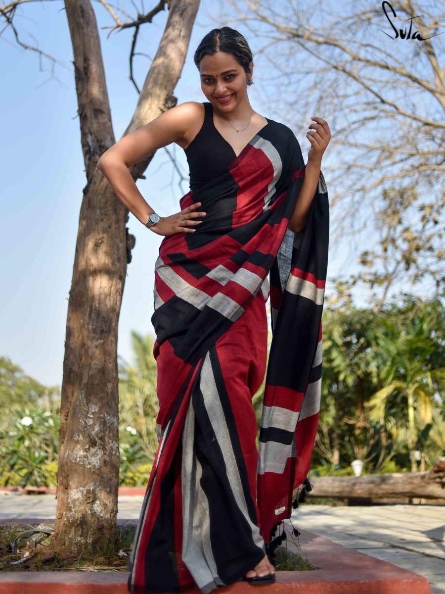 Buy Black Handloom Saree for Women Online from India's Luxury Designers 2024