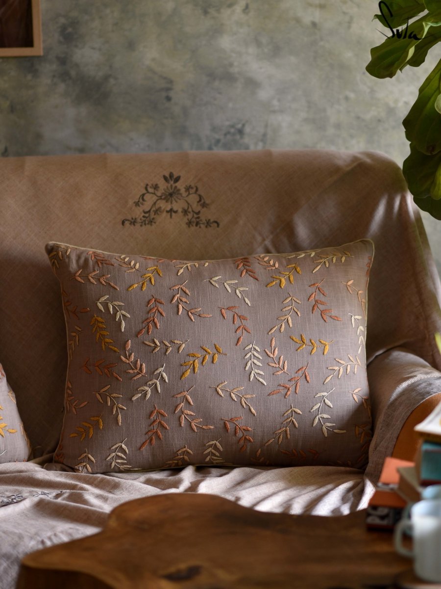 The Autumn spell (Cushion Cover) - suta